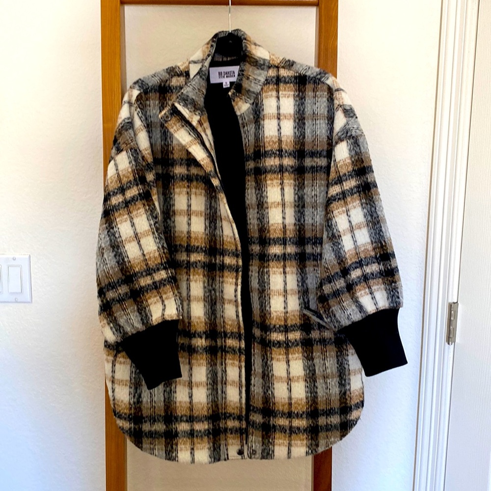 BB Dakota plaid shacket. Never worn NWOT